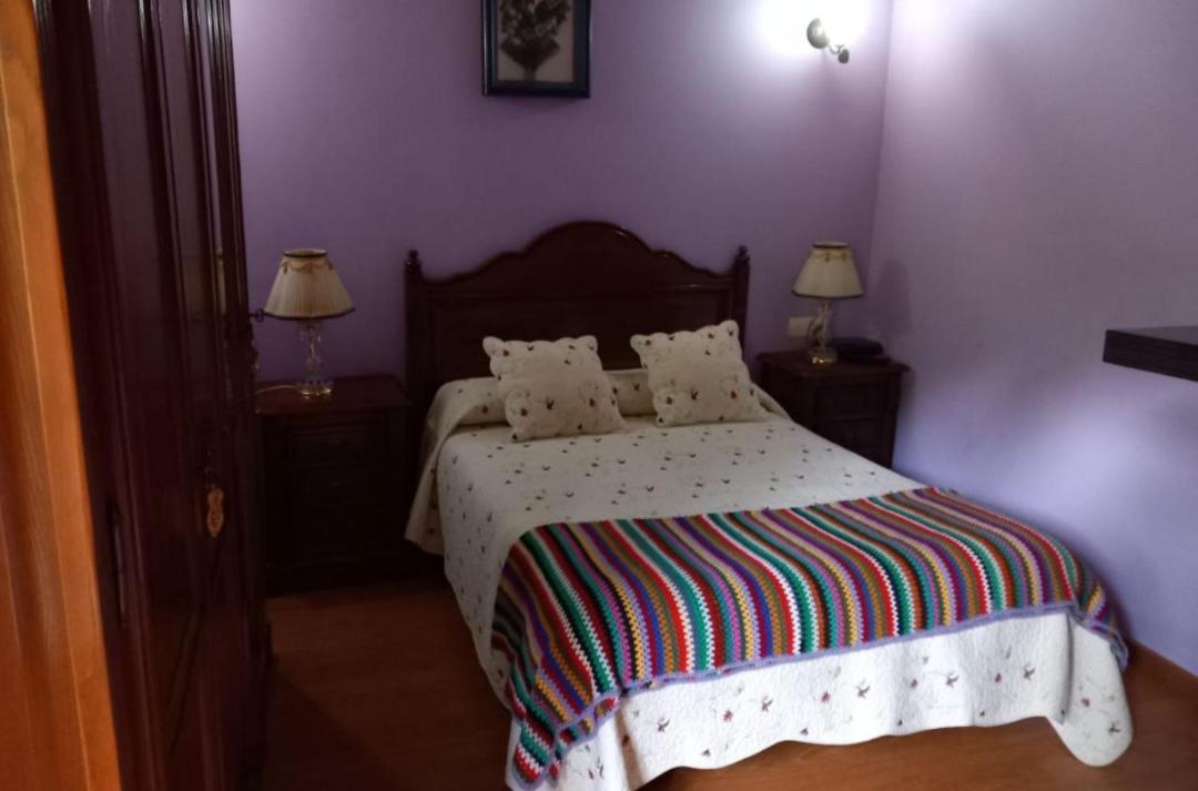 Casa Rural La Fuente Tejedo del Sil المظهر الخارجي الصورة